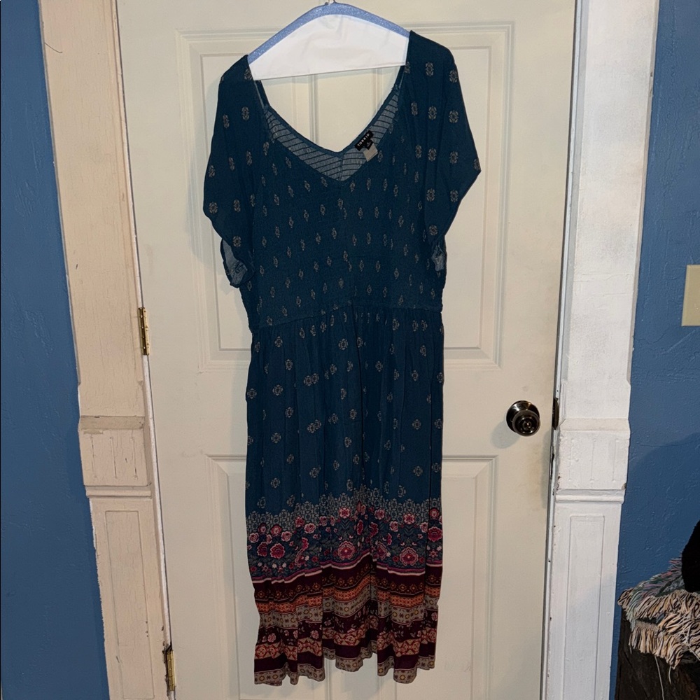 Torrid Teal and Burgundy Patterned Midi Dress